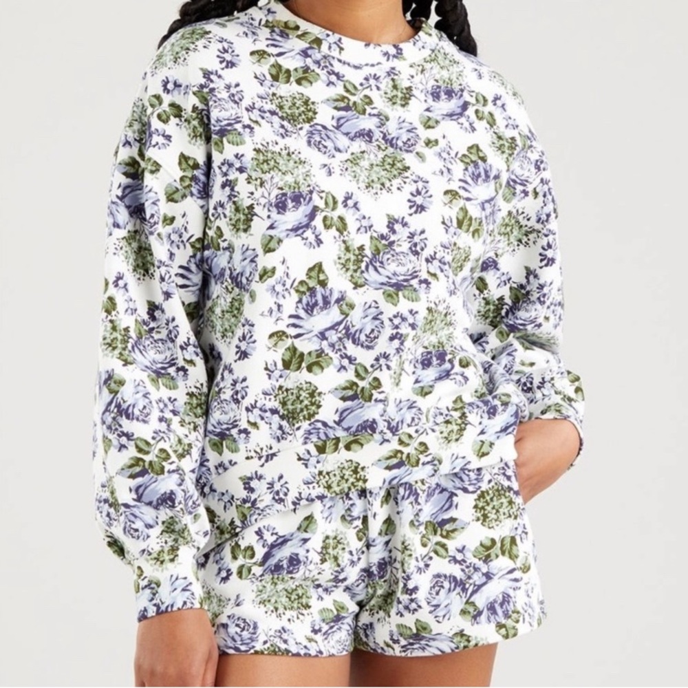 Levi’s Floral Crew Sweatshirt